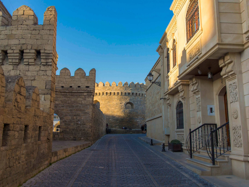 БАКУ - город контрастов и впечатлений — изображение 5